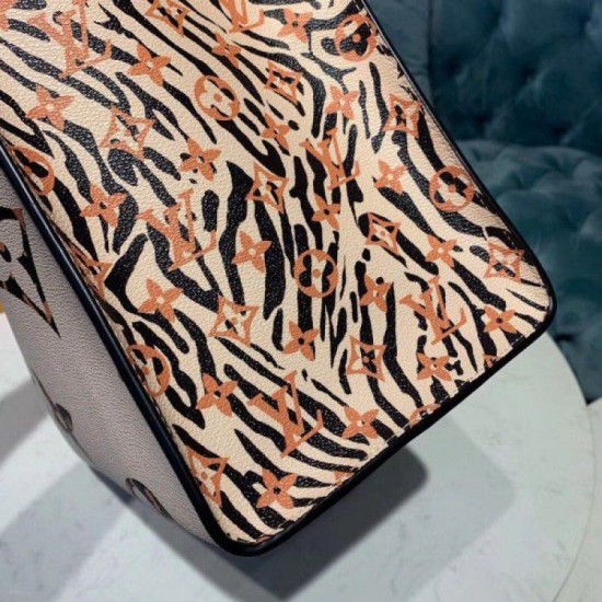 Replica Onthego Monogram Jungle Leopard Zebra M44675