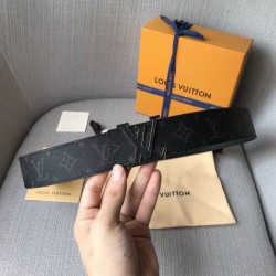 Replica LV Initiales 40MM Cintura reversibile Taiga M0157V