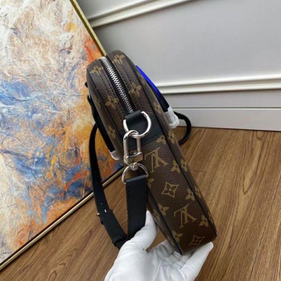 Replica Porte-Documents Voyage PM Monogram Macassar M52005