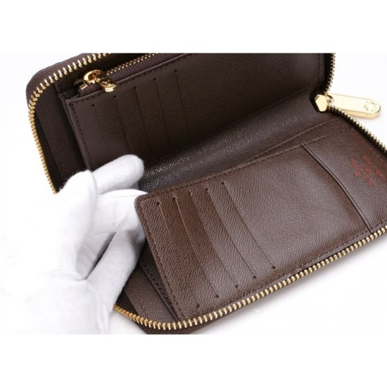 Replica Zippy Portafoglio compatto Damier Ebene N60028 Replica Zippy Portafoglio compatto Damier Ebene N60028