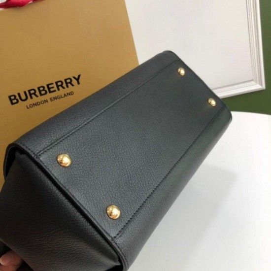 Replica Burberry Buckle Bag 0221 Nero