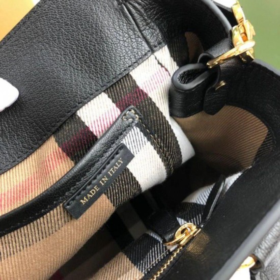 Replica Burberry Buckle Bag 0221 Nero