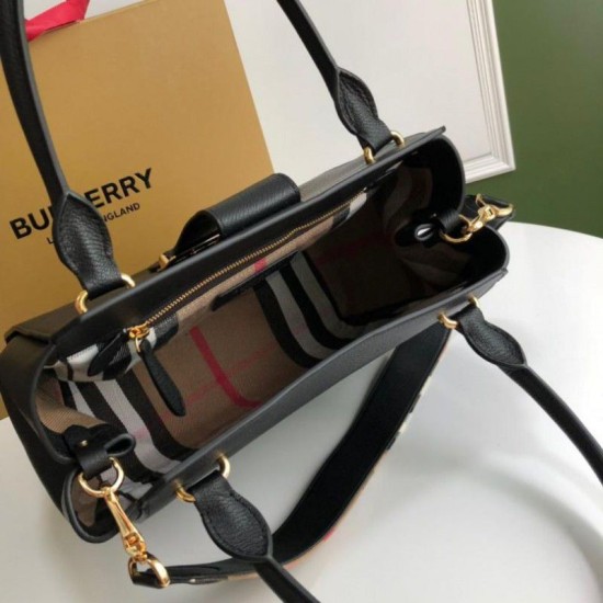 Replica Burberry Buckle Bag 0221 Nero