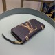 Replica Portafoglio con zip M44744