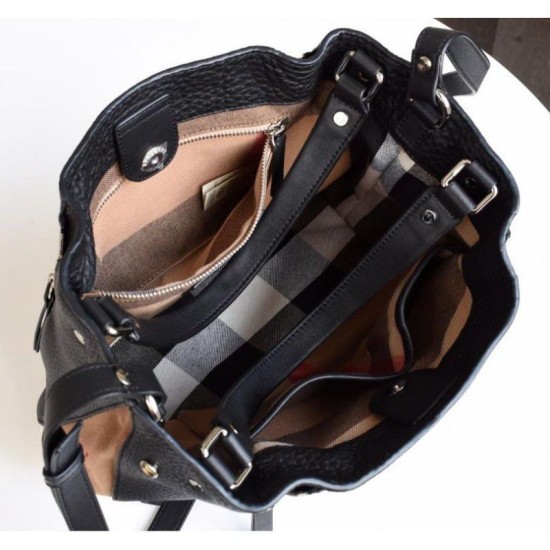 Replica Borsa a mano Burberry Nera