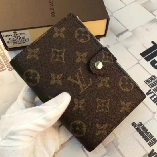 Replica Small Ring Agenda Cover Monogram Canvas R20005