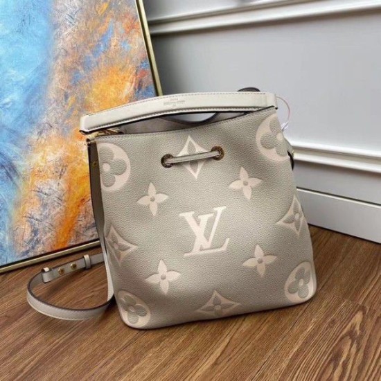 Replica Borsa NeoNoe MM grigia Tourterelle M45555