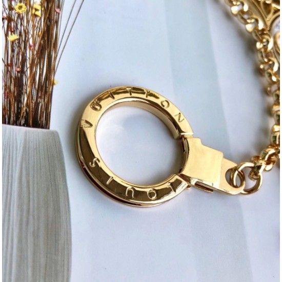 Replica Flower Finesse Chain Borse Charm M68998