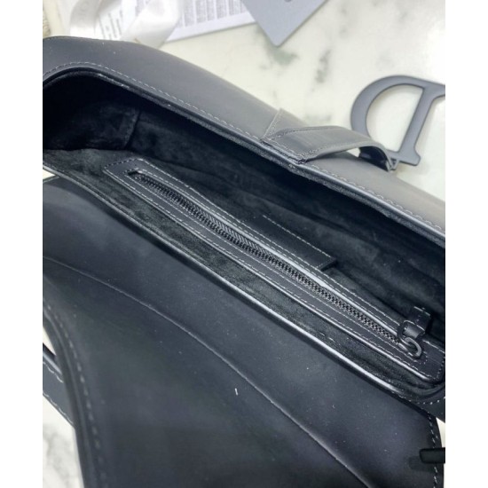 Replica Borsa Christian Dior Saddle Ultra-Matte Nera Replica Borsa Christian Dior Saddle Ultra-Matte Nera