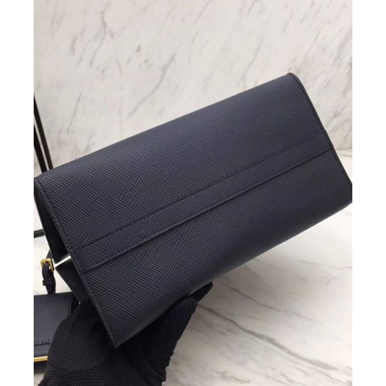 Replica Borsa in pelle Saffiano monocromatica Prada 1BA156 blu scuro Replica Borsa in pelle Saffiano monocromatica Prada 1BA156 blu scuro