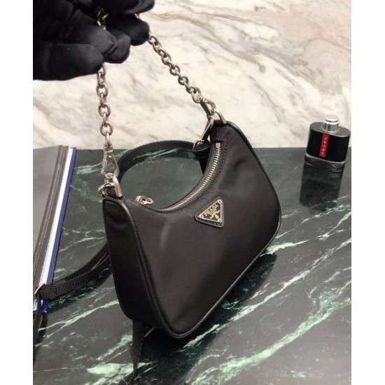 Replica Mini borsa a tracolla Prada Re-Edition in nylon 1TT122