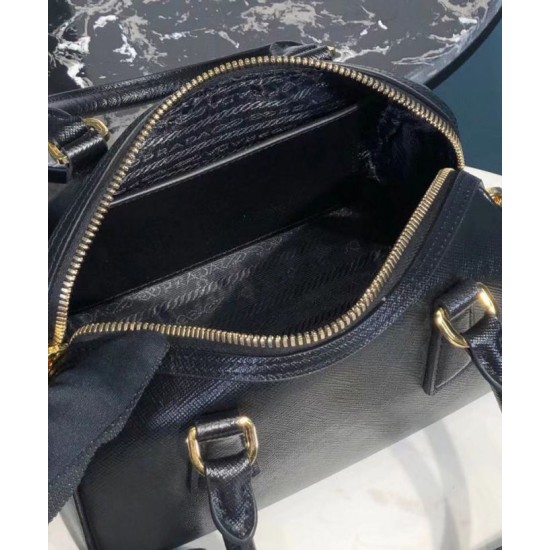 Replica Borsa a mano Prada in pelle Saffiano 1BB846