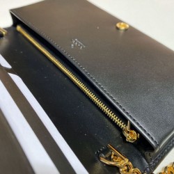 Replica Portafoglio Gucci Horsebit 1955 con catena 621892 Bianco