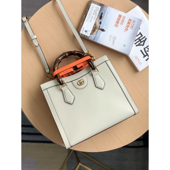 Replica Gucci Borsa tote Diana piccola 660195 Beige