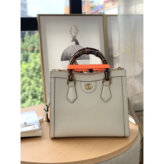 Replica Gucci Borsa tote Diana piccola 660195 Beige