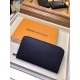 Replica Louis Vuitton Zippy Organizer Taiga Pelle M30056