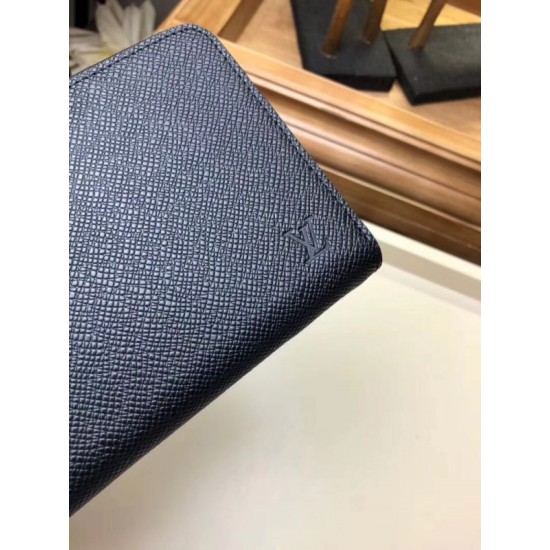 Replica Louis Vuitton Zippy Organizer Taiga Pelle M30056
