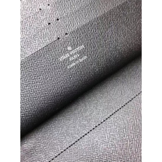 Replica Louis Vuitton Zippy Organizer Taiga Pelle M30056