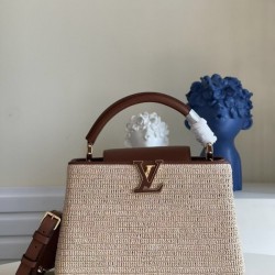 Replica Borsa Louis Vuitton Capucines MM In Rafia Intrecciata M57649