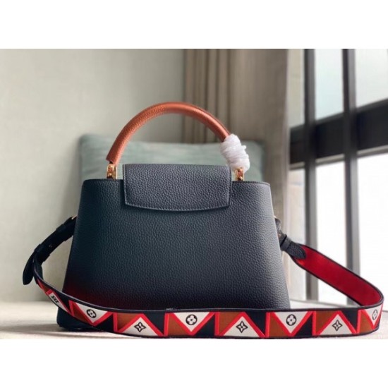 Replica Borsa Louis Vuitton Capucines MM In Pelle Nera M59020