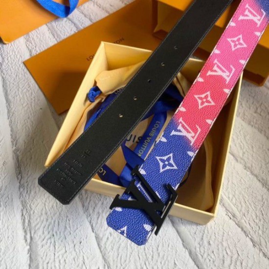 Replica Louis Vuitton LV Shape 40MM Cintura reversibile Monogram MP313V