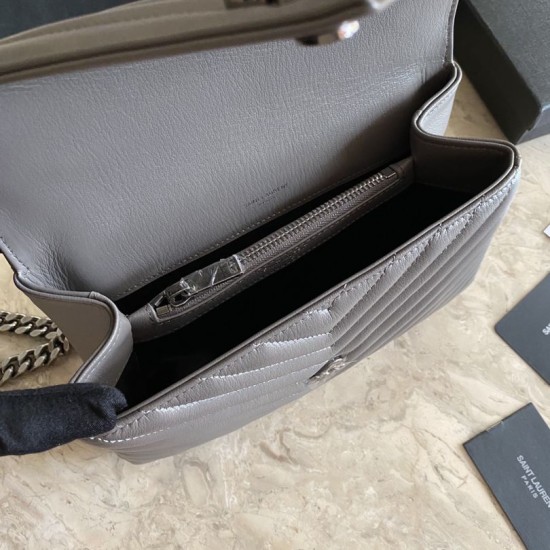 Replica Borsa a tracolla YSL Saint Laurent Medium Envelope Kate Chain Mix Matelasse Grey Replica Borsa a tracolla YSL Saint Laurent Medium Envelope Kate Chain Mix Matelasse Grey