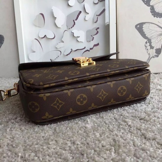 Replica Borse Pochette Metis Monogram M40780