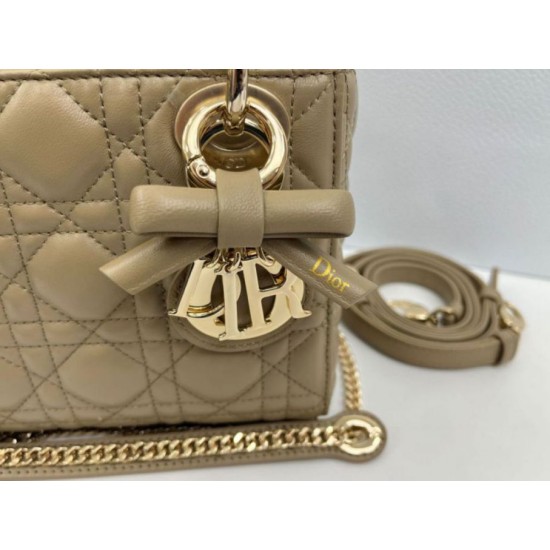 Replica Borse Dior Mini Lady Dior agnello cannage Arco biscotto caldo Imitazioni Outlet Premio