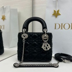Replica Borsa Dior Mini Lady Dior Arco con ciondoli D.I.O.R  neri hardware argento Imitazioni Outlet Premio
