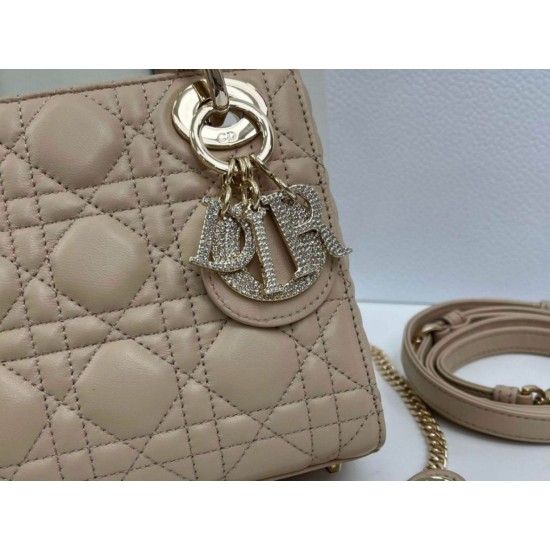 Replica Borse Dior Mini Lady Dior Arco con ciondoli D.I.O.R  Beige Imitazioni Outlet Premio