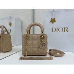 Replica Borse Dior Mini Lady Dior Arco con ciondoli D.I.O.R  Beige Imitazioni Outlet Premio