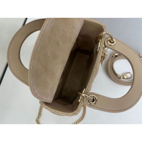 Replica Borse Dior Mini Lady Dior Arco con ciondoli D.I.O.R  Beige Imitazioni Outlet Premio