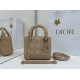 Replica Borse Dior Mini Lady Dior Arco con ciondoli D.I.O.R  Beige Imitazioni Outlet Premio