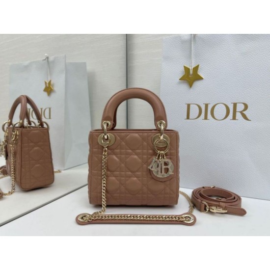 Replica Borse Dior Mini Lady Dior Arco con ciondoli D.I.O.R  Rosa cipria Imitazioni Outlet Premio