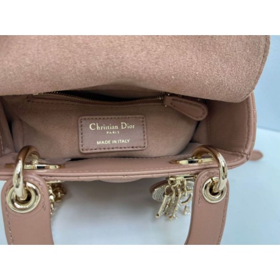 Replica Borse Dior Mini Lady Dior Arco con ciondoli D.I.O.R  Rosa cipria Imitazioni Outlet Premio