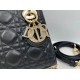 Replica Borsa Dior Mini Lady Dior Arco con ciondoli D.I.O.R  neri hardware dorato Imitazioni Outlet Premio