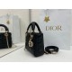 Replica Borsa Dior Mini Lady Dior Arco con ciondoli D.I.O.R  neri hardware dorato Imitazioni Outlet Premio