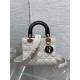 Perfetta Replica Borse Dior piccola Lady Dior My ABCDior in metallo cannage bianco con ciondolo D.I.O.R False Online Replica Borse Dior piccola Lady Dior My ABCDior in metallo cannage bianco con ciondolo D.I.O.R Imitazioni Outlet Premio