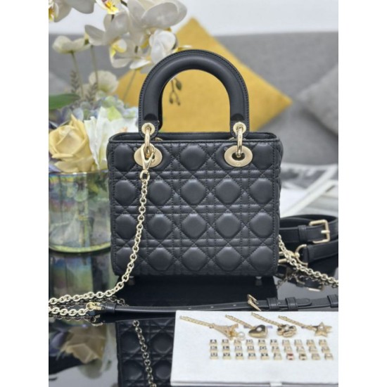Replica Borsa Dior piccola Lady Dior My ABCDior con ciondolo D.I.O.R agnello cannage Nero Imitazioni Outlet Premio