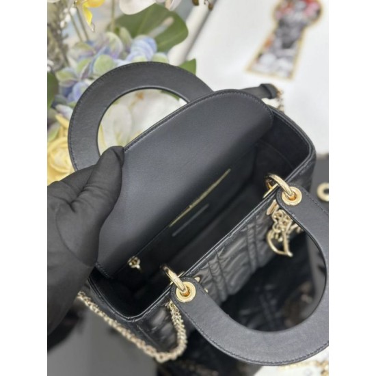 Replica Borsa Dior piccola Lady Dior My ABCDior con ciondolo D.I.O.R agnello cannage Nero Imitazioni Outlet Premio