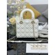 Replica Borsa Dior piccola Lady Dior My ABCDior con ciondolo D.I.O.R agnello cannage bianco Imitazioni Outlet Premio