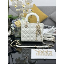 Replica Borsa Dior piccola Lady Dior My ABCDior con ciondolo D.I.O.R agnello cannage bianco Imitazioni Outlet Premio