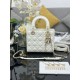 Replica Borsa Dior piccola Lady Dior My ABCDior con ciondolo D.I.O.R agnello cannage bianco Imitazioni Outlet Premio