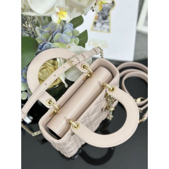 Replica Borsa Dior piccola Lady Dior My ABCDior con ciondolo D.I.O.R agnello cannage Rosa Imitazioni Outlet Premio