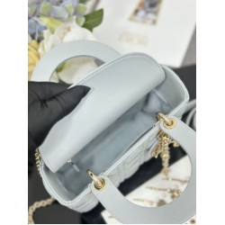 Replica Borsa Dior piccola Lady Dior My ABCDior con ciondolo D.I.O.R agnello cannage blu Imitazioni Outlet Premio