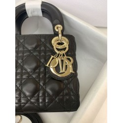 Replica Borsa Mini Lady Dior con cuciture cannage nero Imitazioni Outlet Premio