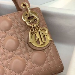 Replica Borsa Mini Lady Dior con cuciture cannage rosa Imitazioni Outlet Premio