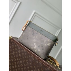 Falso superiore LV M26970 Pochette Voyage Souple pochette da uomo verde Imitazioni Outlet