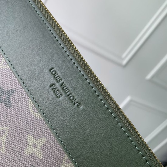 Falso superiore LV M26970 Pochette Voyage Souple pochette da uomo verde Imitazioni Outlet