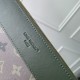 Falso superiore LV M26970 Pochette Voyage Souple pochette da uomo verde Imitazioni Outlet